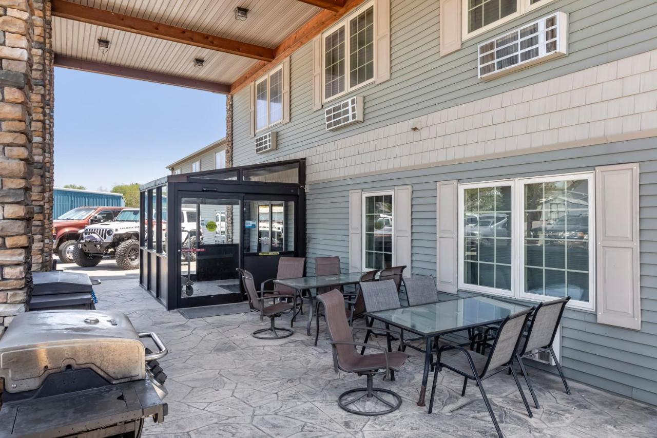 The Riverstone Inn Towanda Экстерьер фото